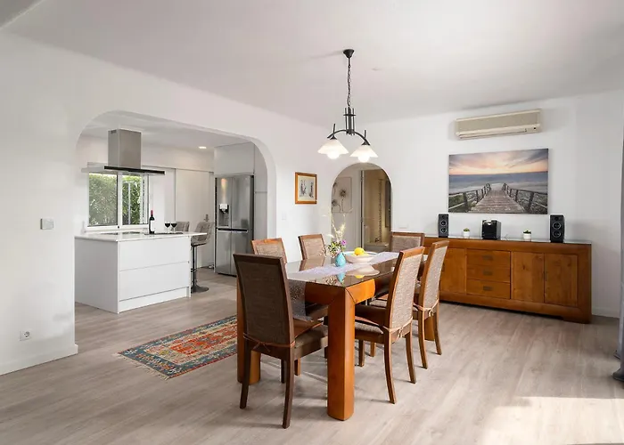 Casa Alegria Carvoeiro (Lagoa)